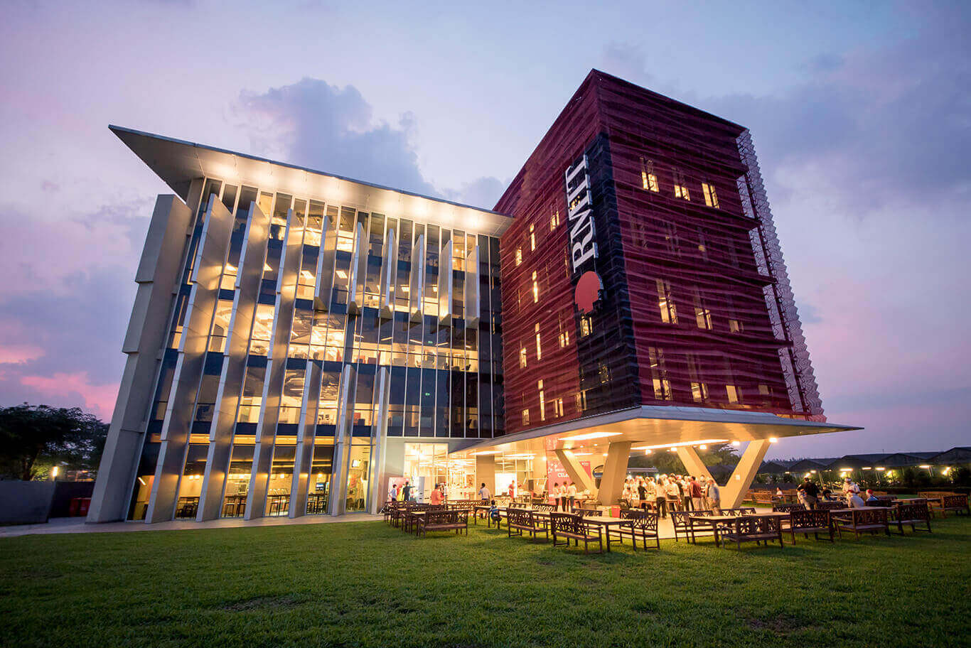 RMIT là một trong những trường đại học đẹp nhất Việt Nam