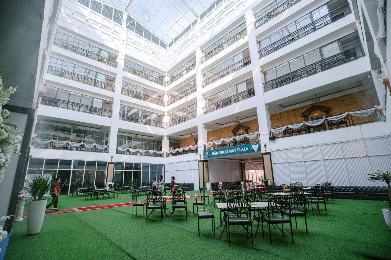 Khách sạn May Plaza