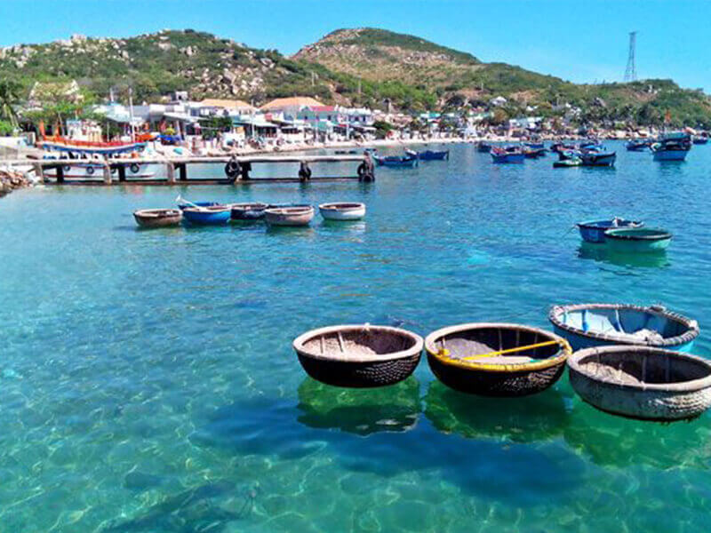 ビンフン島の大自然の美しさを探索