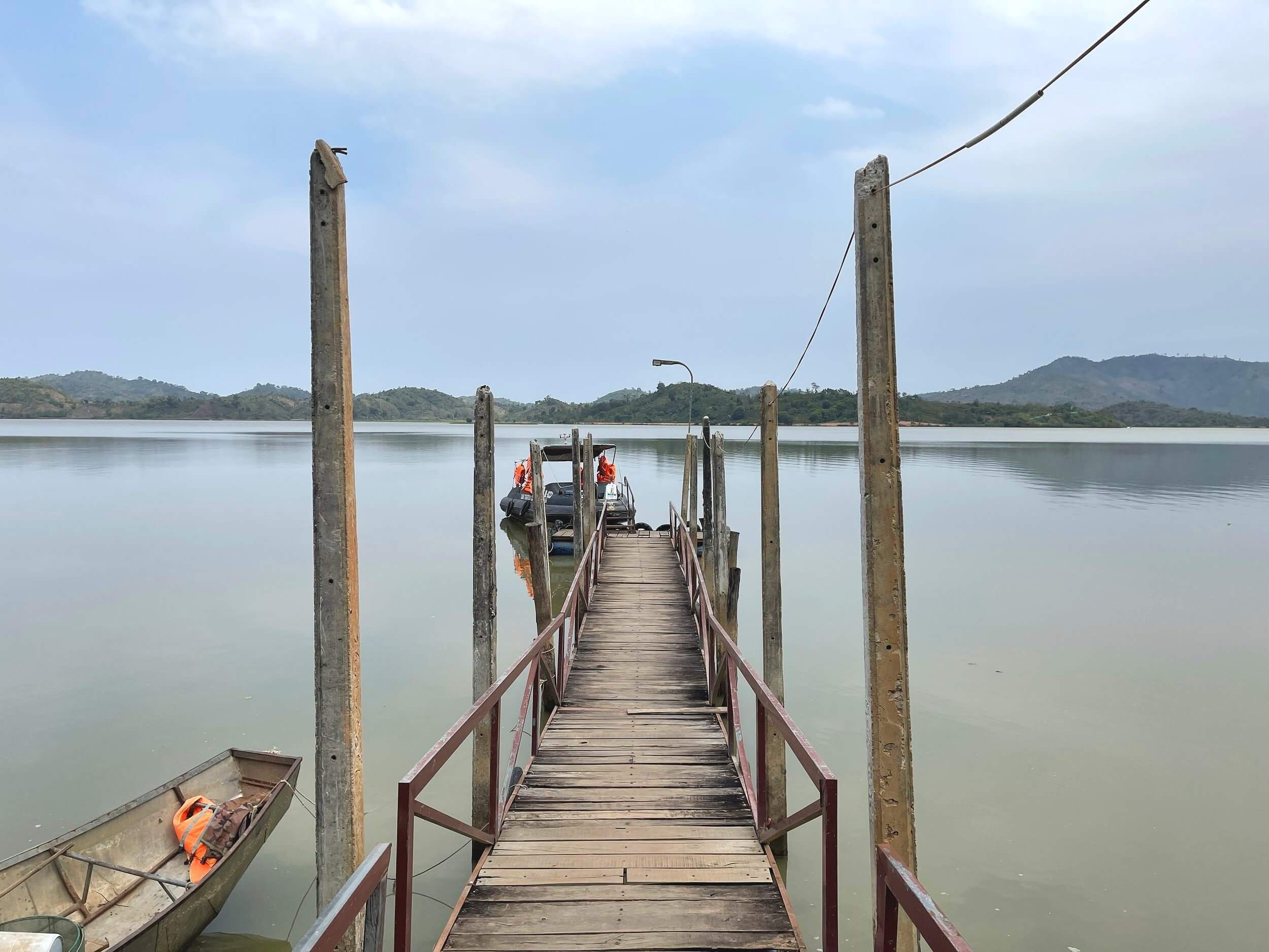 Khu du lịch Hồ Lak