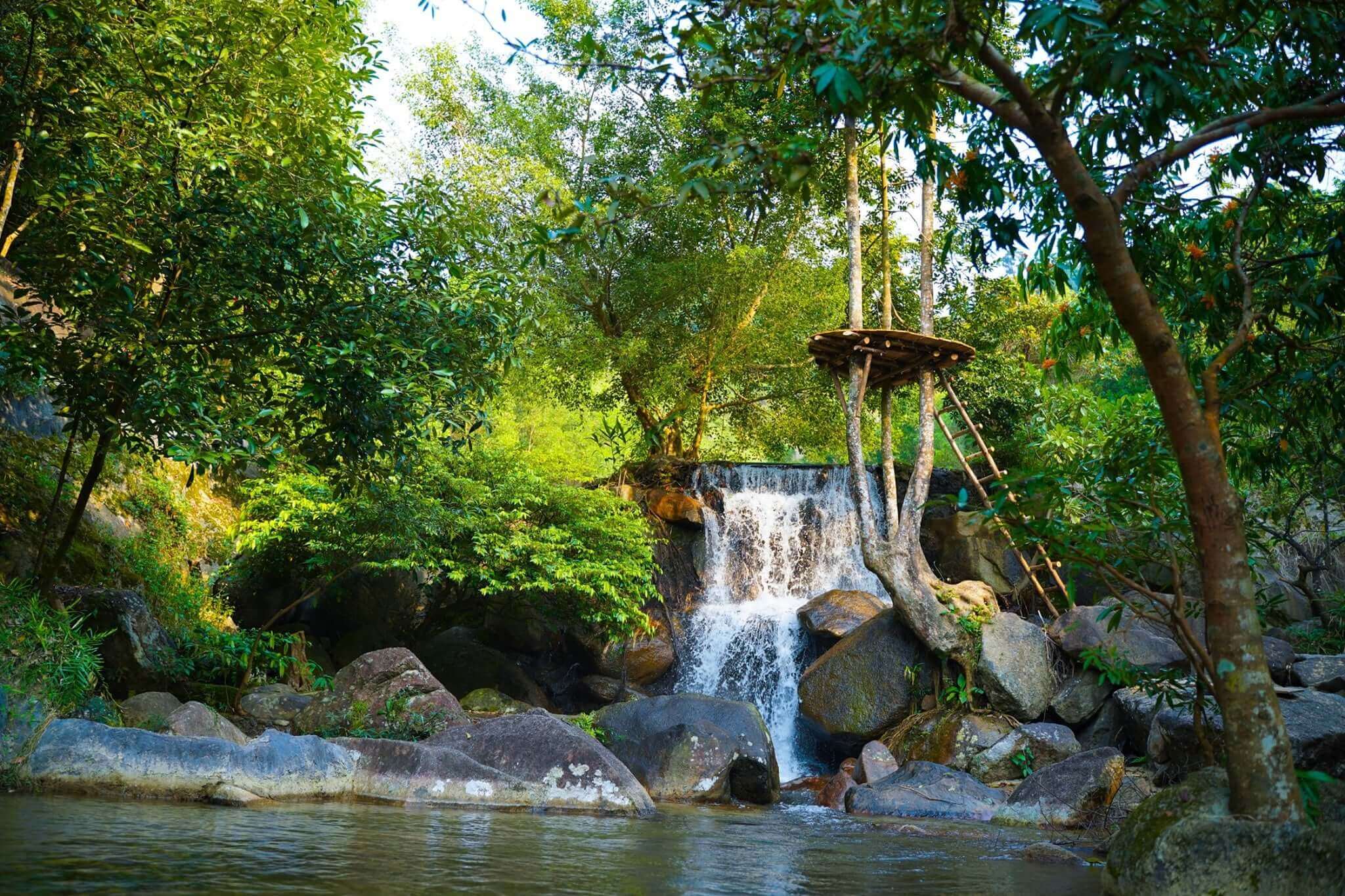 Suoi Hoa 생태 관광 지역