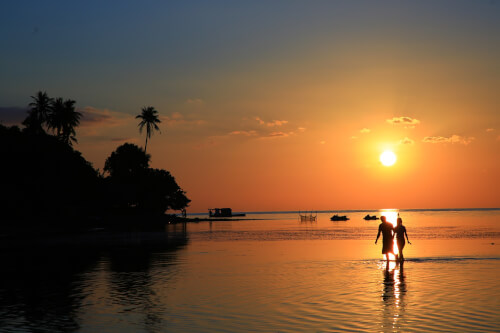 バルア島の夕日
