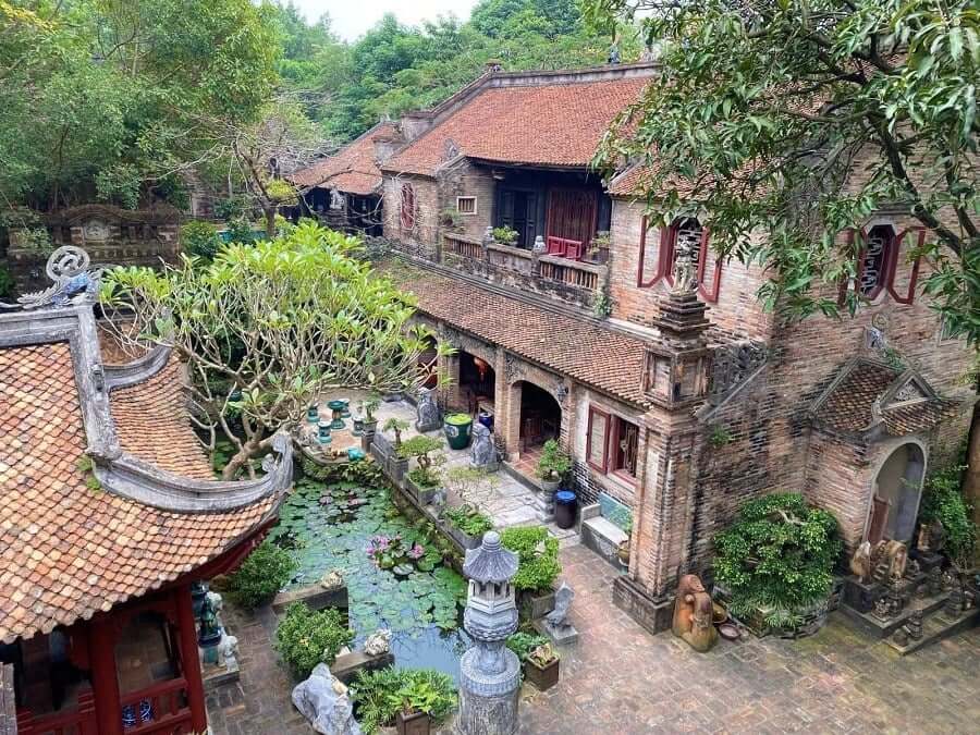 Việt Phủ Thành Chương