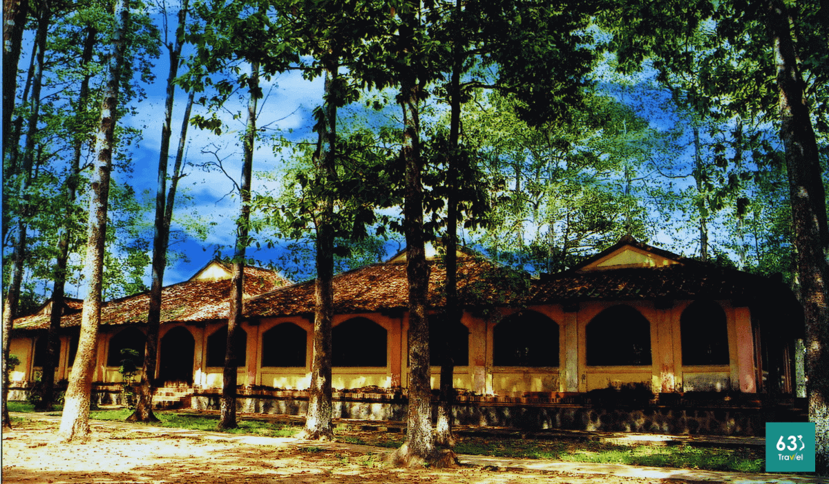 Đình Phú Lễ - Đình làng có kiến trúc độc đáo bậc nhất Bến Tre