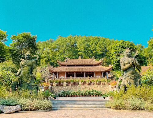 慈忠寺への旅 - ピライ寺院