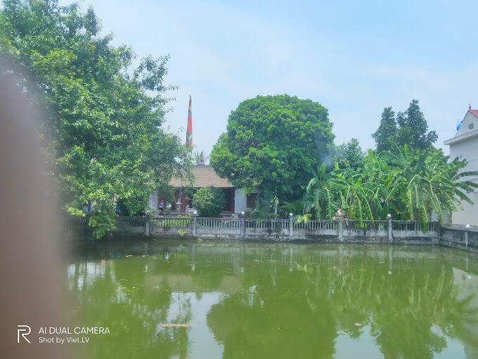 共同住宅 - マオ・シュエン村の寺院