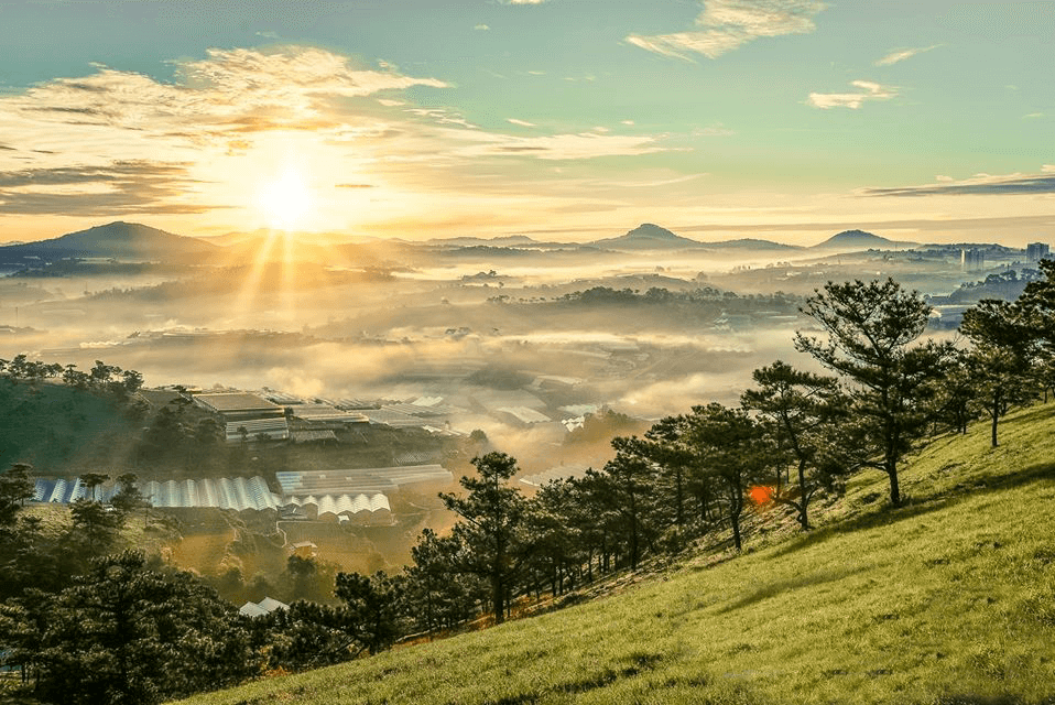 雲狩り - ラムドン省の観光名物