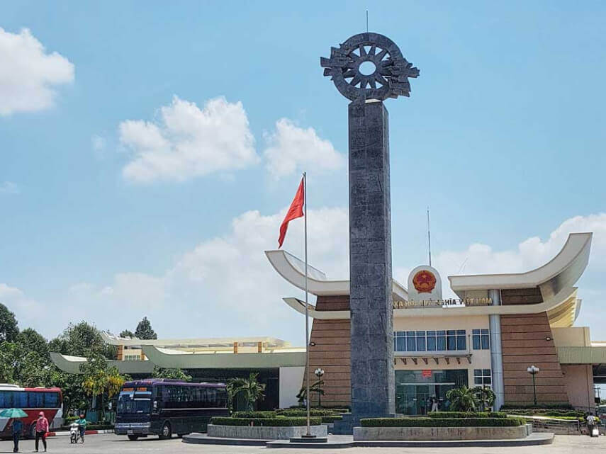 Cửa khẩu Mộc Bài