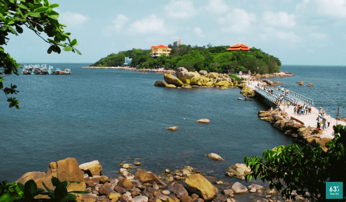 Hòn Đá Bạc – Khám phá "Hòn ngọc" đẹp mê mẩn ở Cà Mau