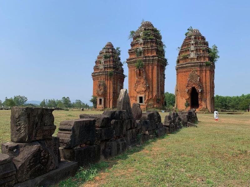 A Cultural Odyssey: Exploring the Iconic Duong Long Tower of Champa