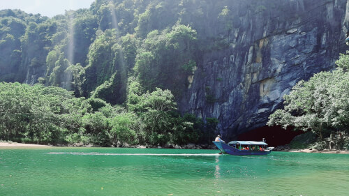 クアンビンの平和を満喫