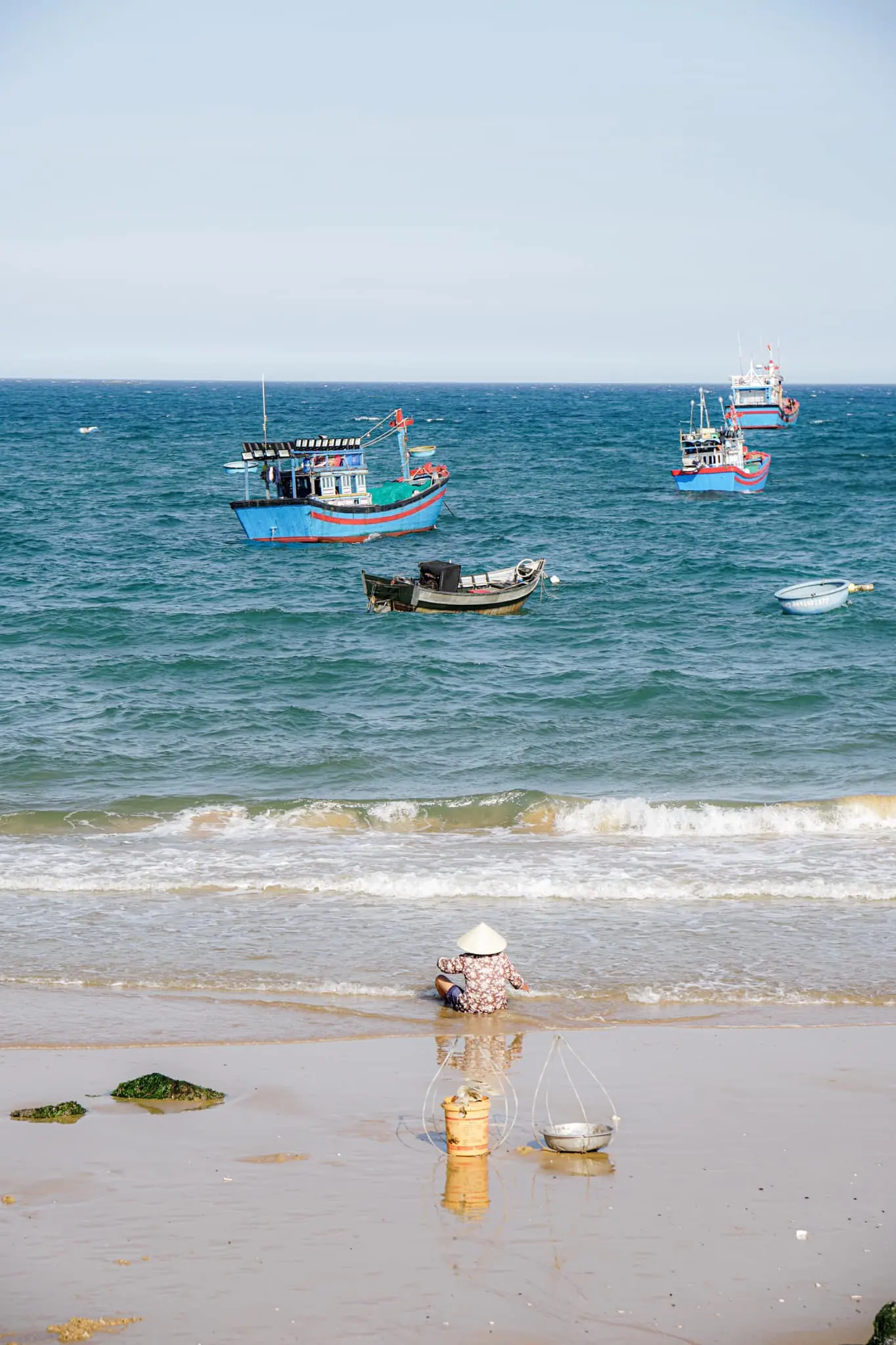 Bãi biển Long Thủy