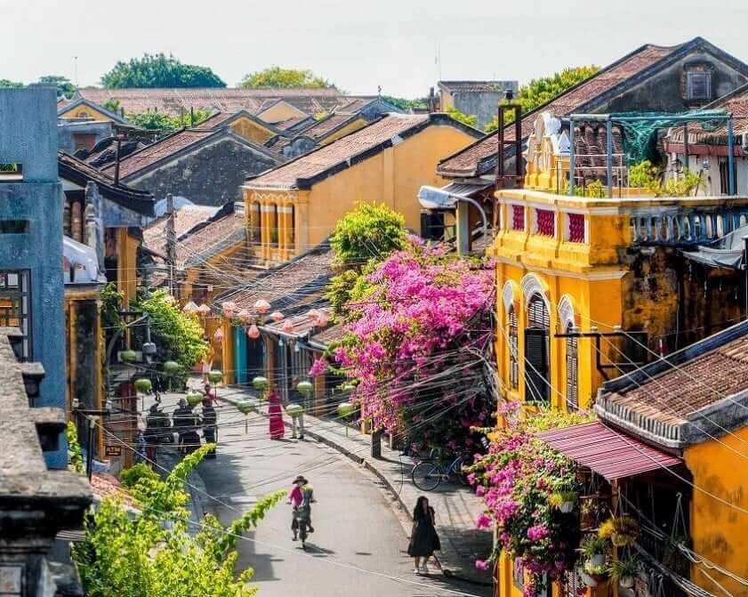 LINH Ung Pagoda (SON TRA) - MARBLE MOUNTAIN - HOI AN ANCIENT TOWN 1 Day