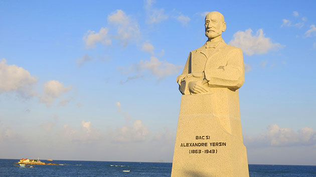 アレクサンドル・イェルサン博士の記念エリア