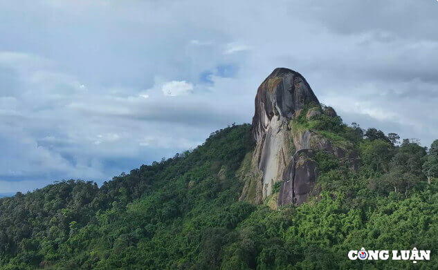 呂布山の霊峰ラムドンを制覇する
