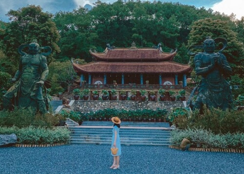 Jizhong Phi Lai Templeで静かな場所を見つけてください