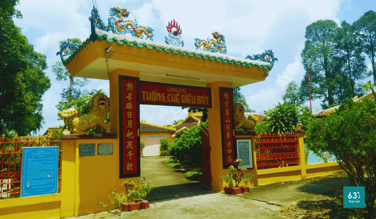 Lăng Ông Tiền quân Thống chế Điều bát,khu di tích nổi tiếng ở Vĩnh Long