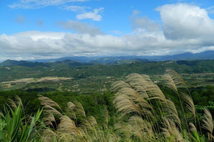 Along with the majestic scenery of the mountains and forests, it all creates extremely magical and different colors.