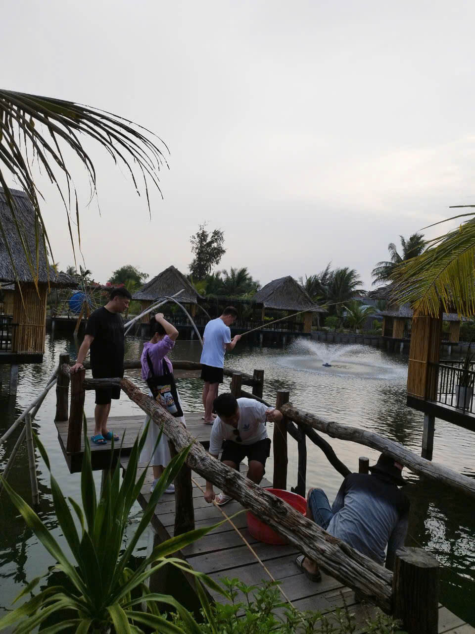 EXPERIENCE LOCAL MARKET AND COOKING CLASS IN HOI AN