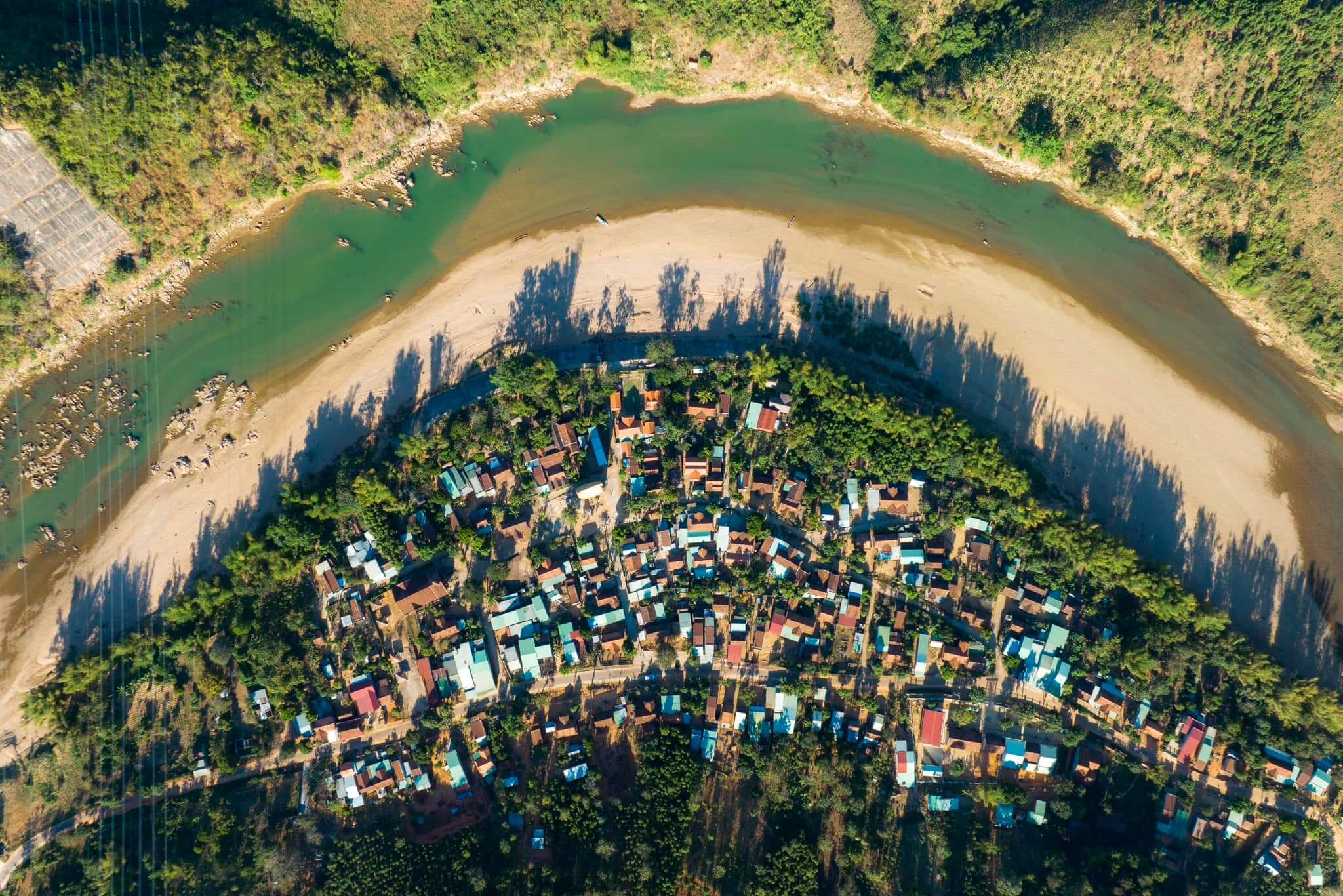 Làng du lịch cộng đồng Kon Kơ Tu