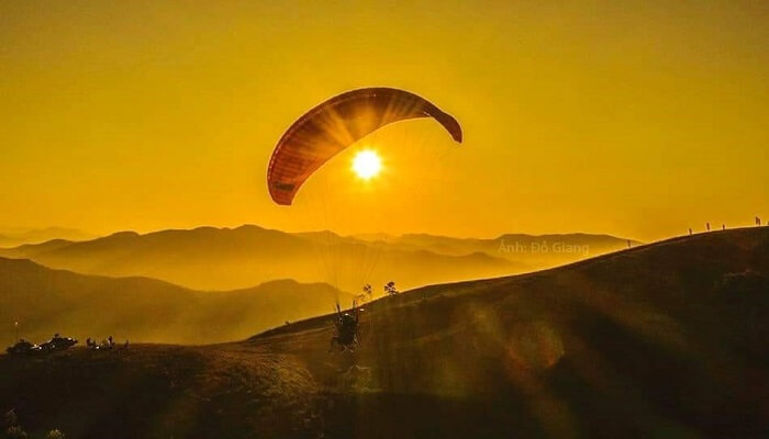 週末のエキサイティングなアウトドア体験アクティビティに最適なロケーションです。