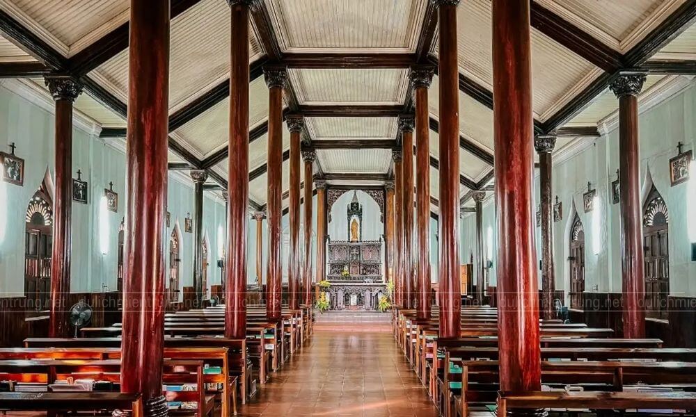 Tiểu chủng viện Làng Sông