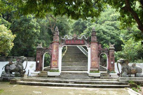 バット・カン・ソンへの道