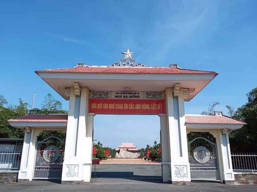 KHU TƯỞNG NIỆM LIỆT SĨ NGÃ BA GIỒNG, DI TÍCH LỊCH SỬ QUỐC GIA