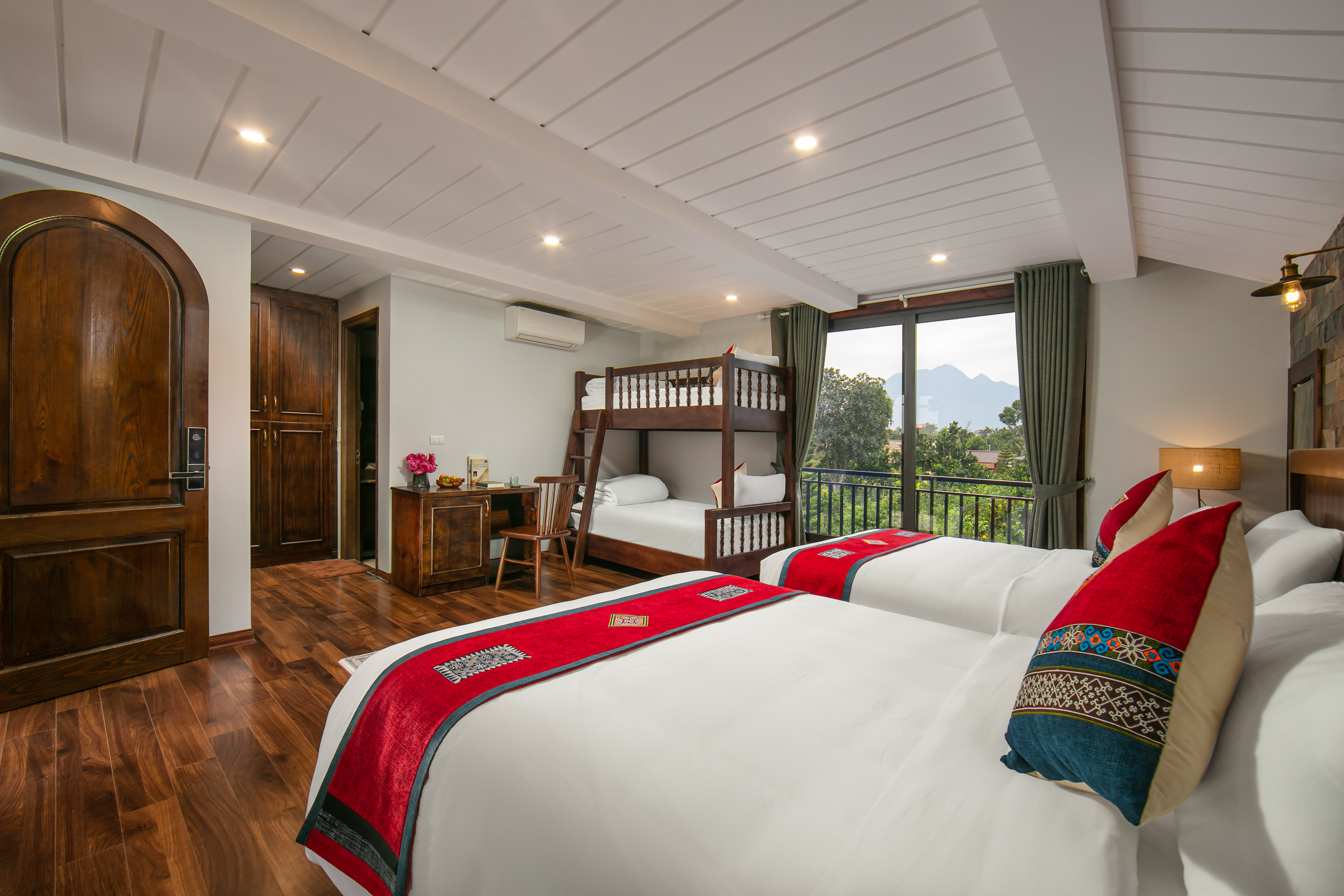 로즈 하우스 6 베드룸