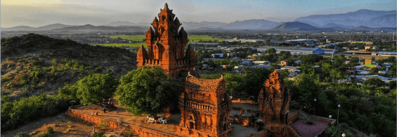 포 클롱 가라이 타워