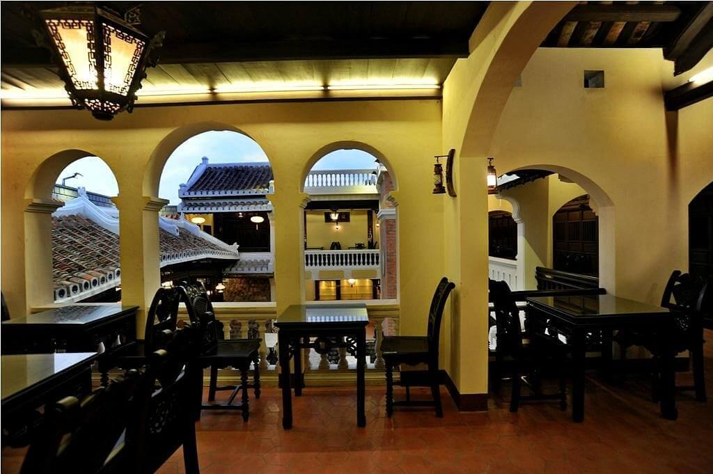 ダナン オールド スペース レストラン