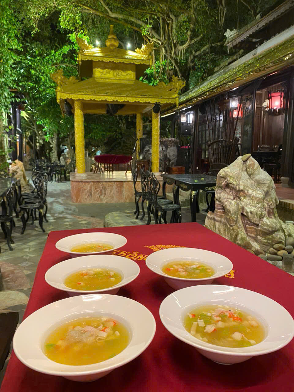 Bowl of fish fin soup.