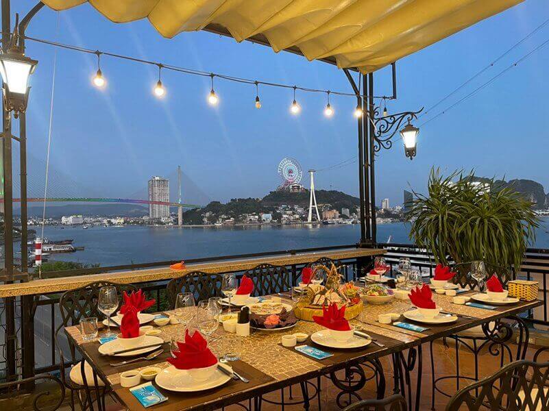 에메랄드 레스토랑