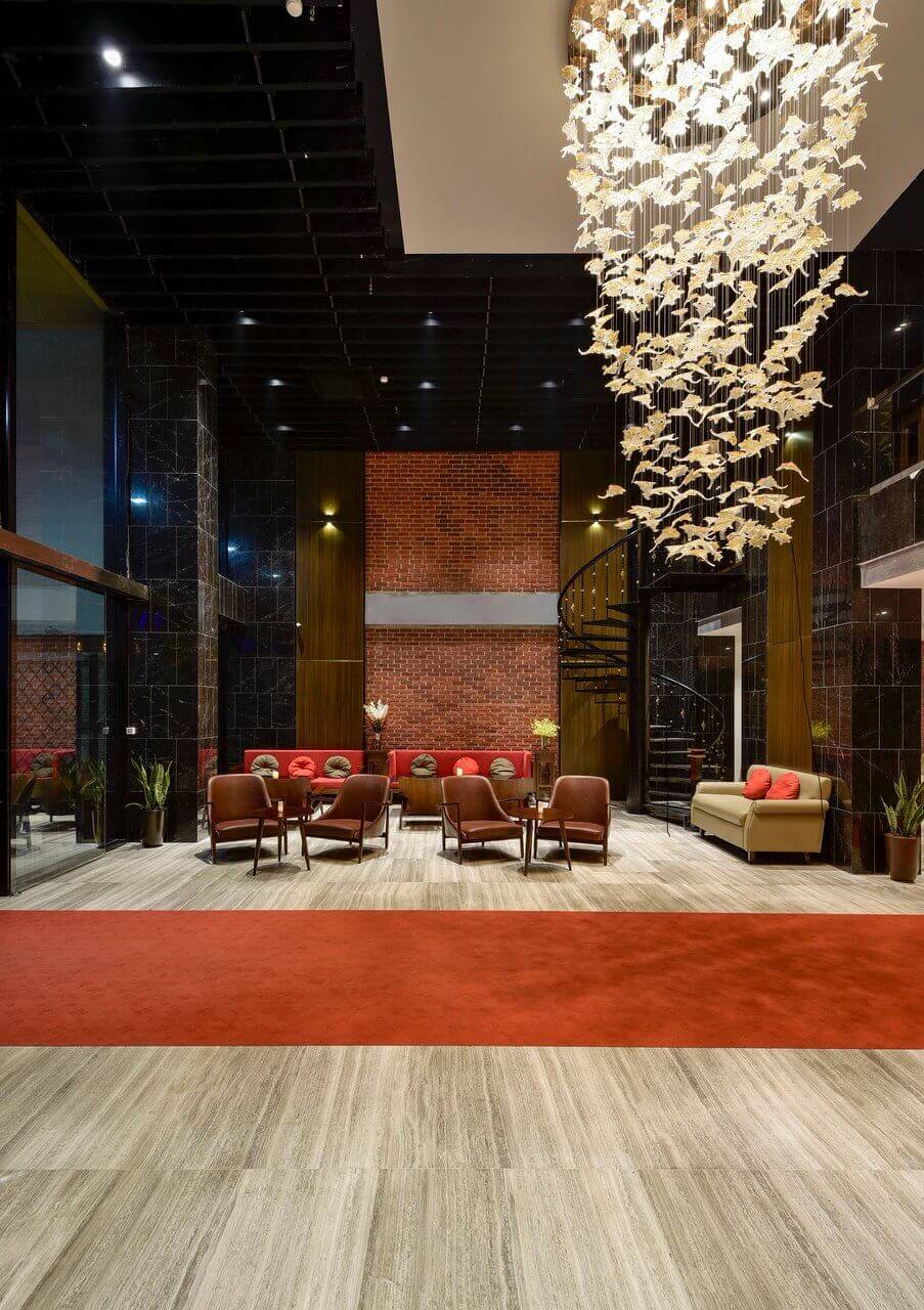 ザ マロン ホテル