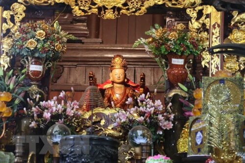 クオック マウ オー コー寺院の内部