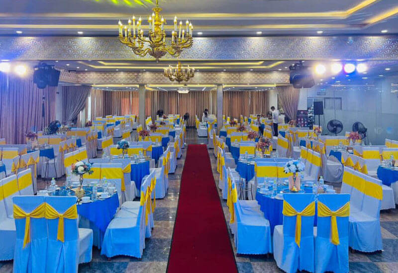 オー ラック レストラン ダナン