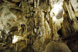 Du lịch Động Sơn Mộc Hương