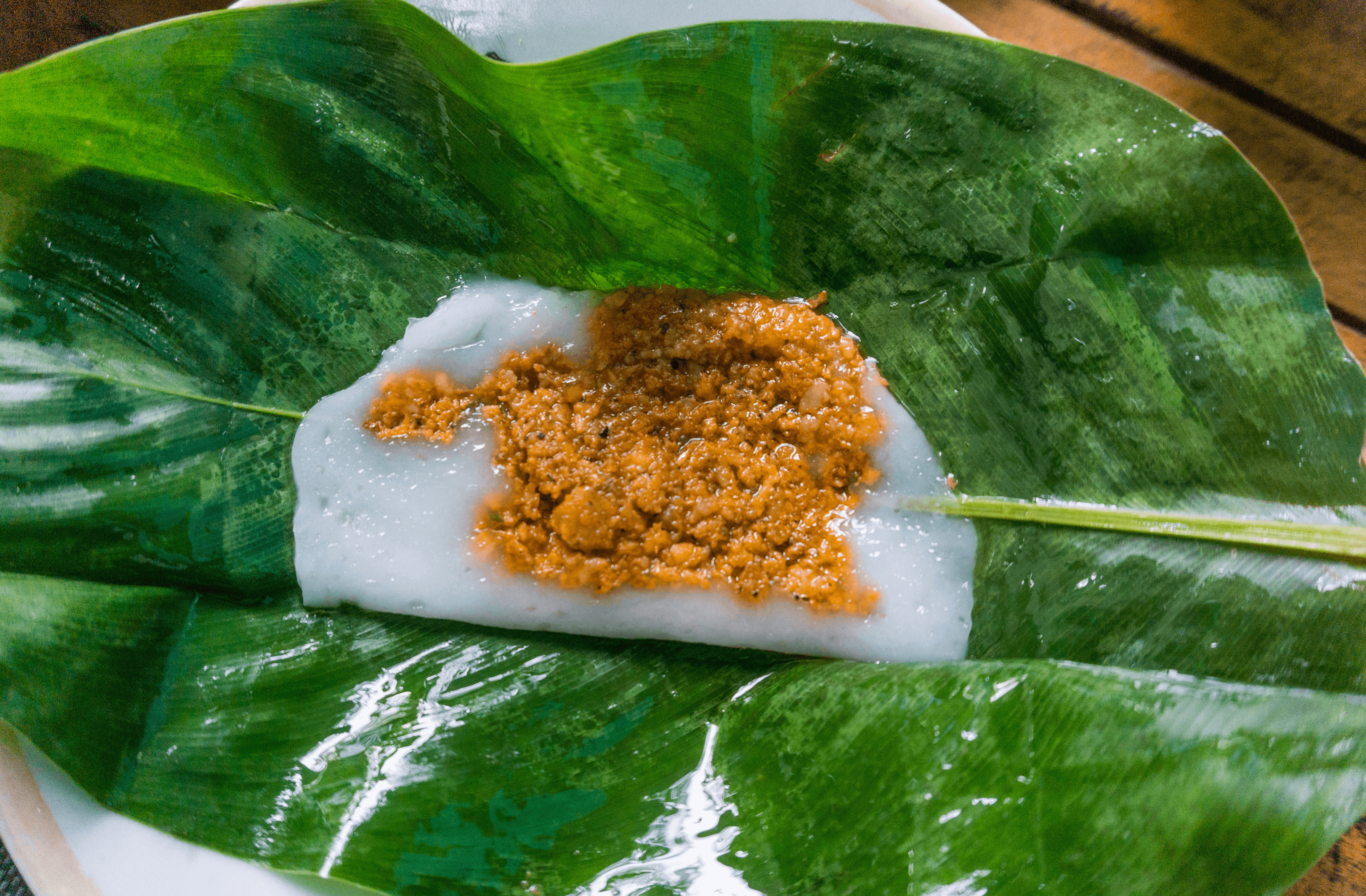 ENJOY HUE NIGHT CUISINE BY CYCLO