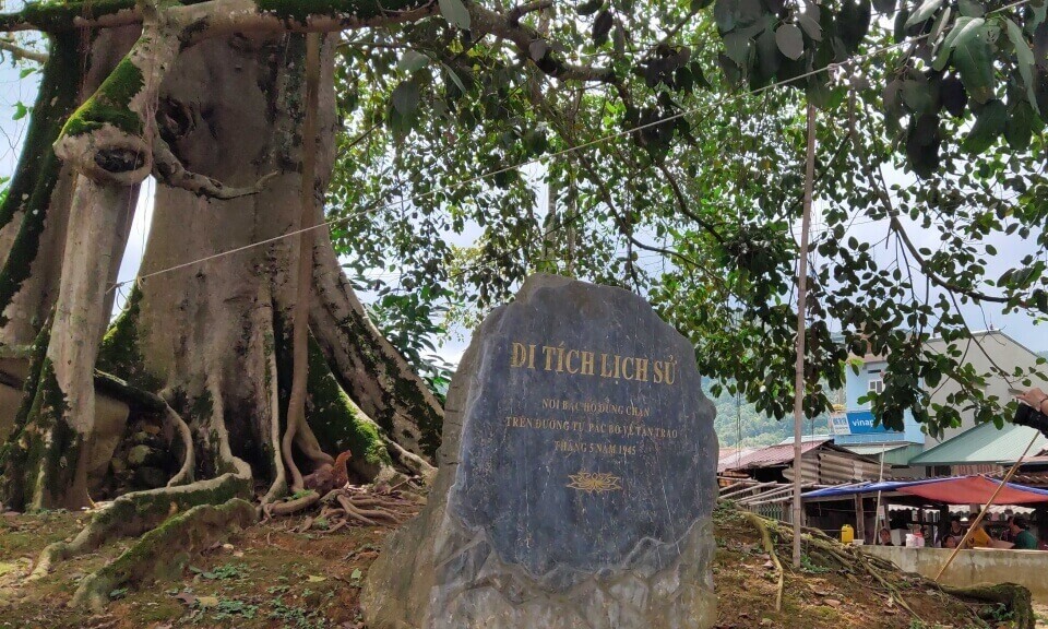 Di tích lịch sử Hoàng Phài