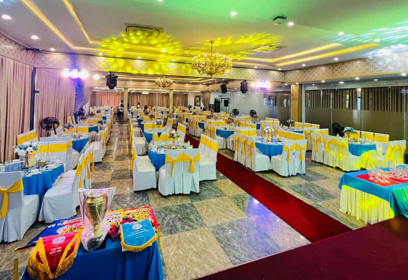 オー ラック レストラン ダナン