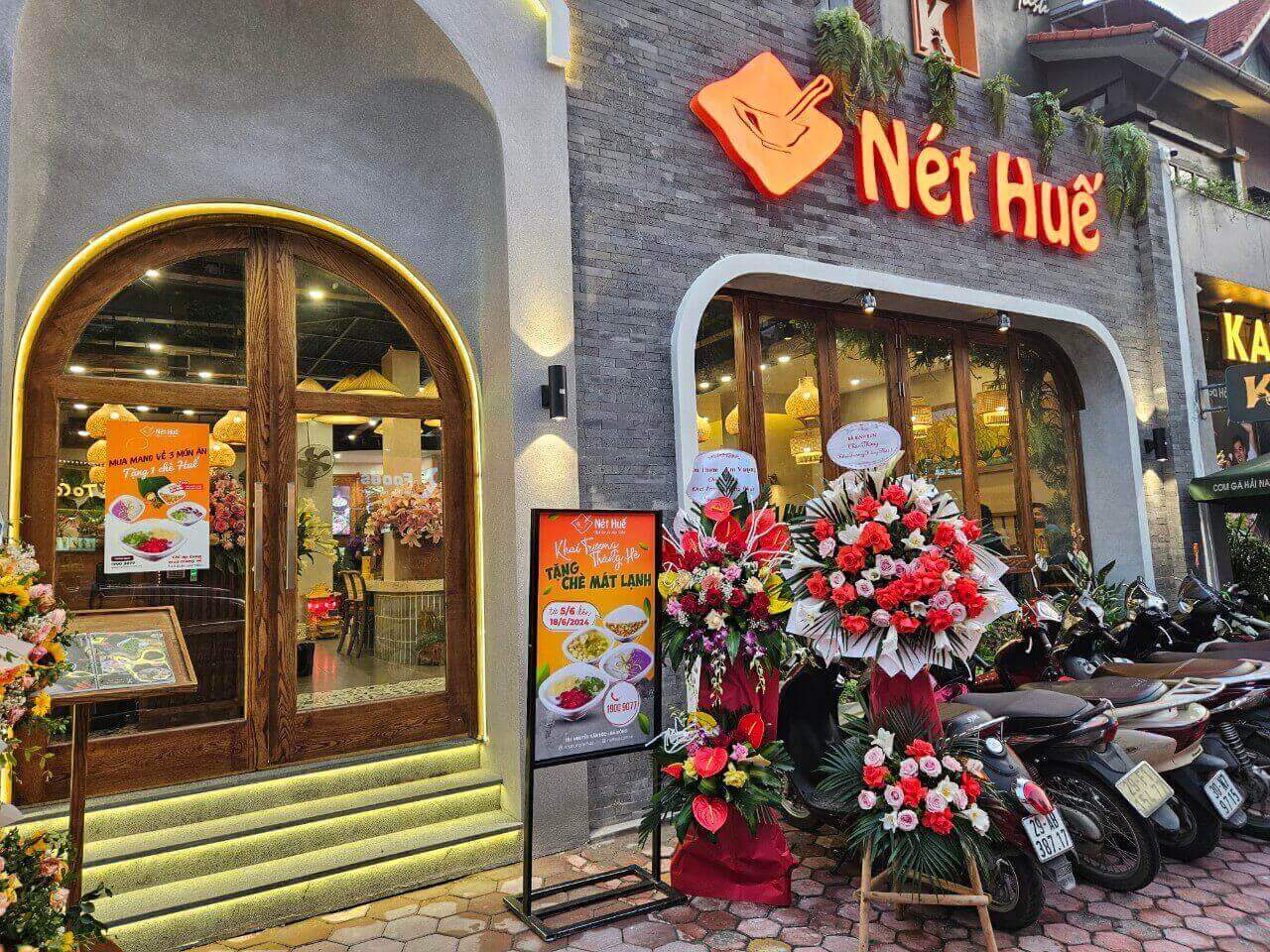 Nhà Hàng Nét Huế Láng Hạ.