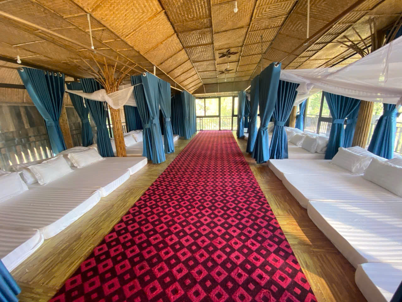 コミュニティルーム