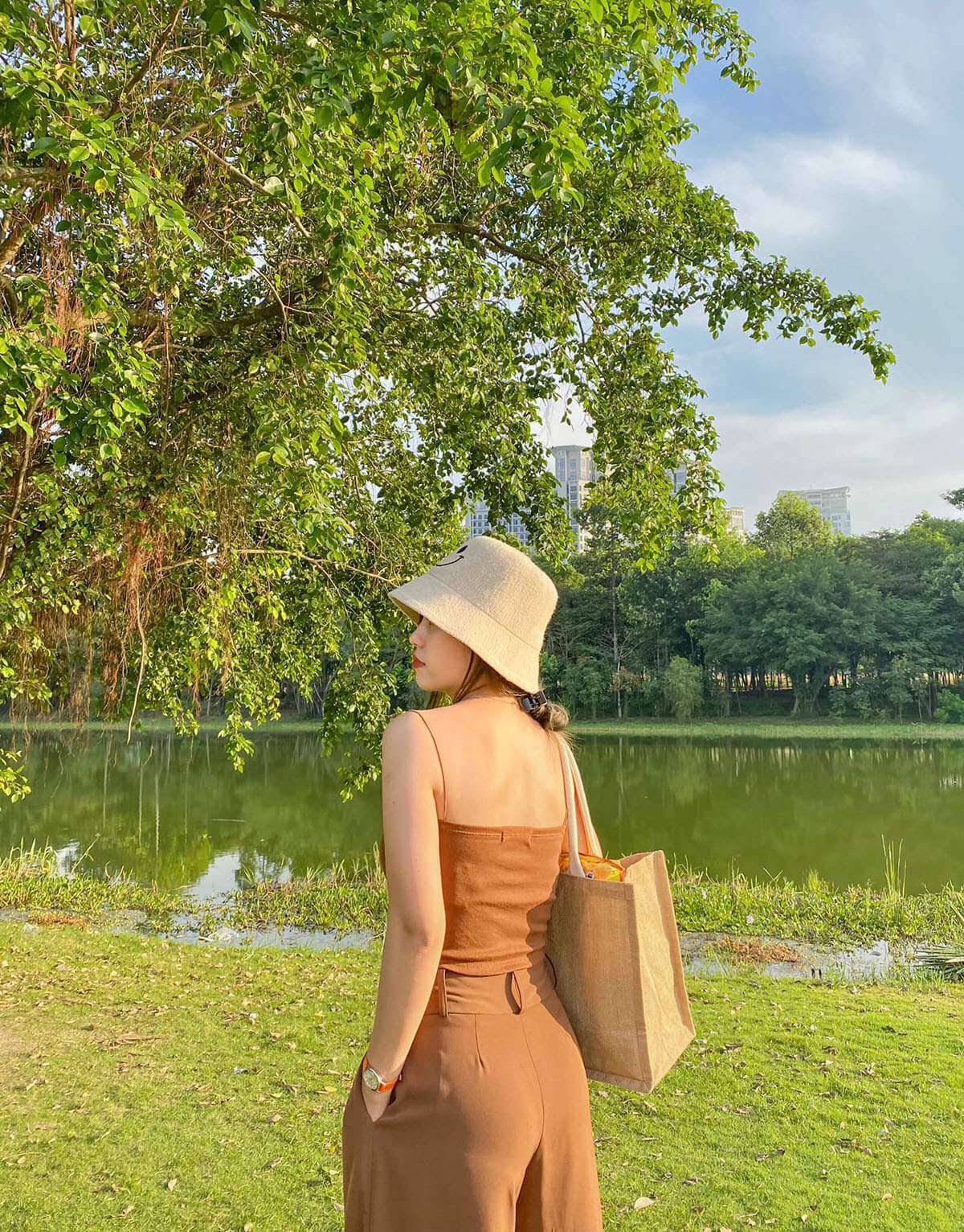 緑の木々や新鮮な自然に満ちた空間で休息とリラクゼーションを過ごす週末ほど素晴らしいものはありません。