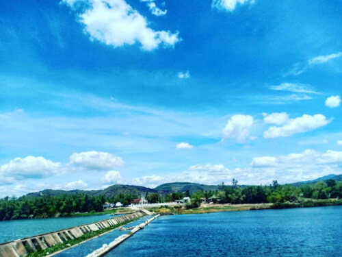 Cảnh đẹp sơn thủy hữu tình ở Đập Tam Giang