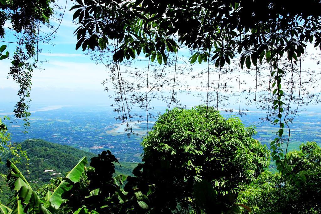 Na Hang tourist area