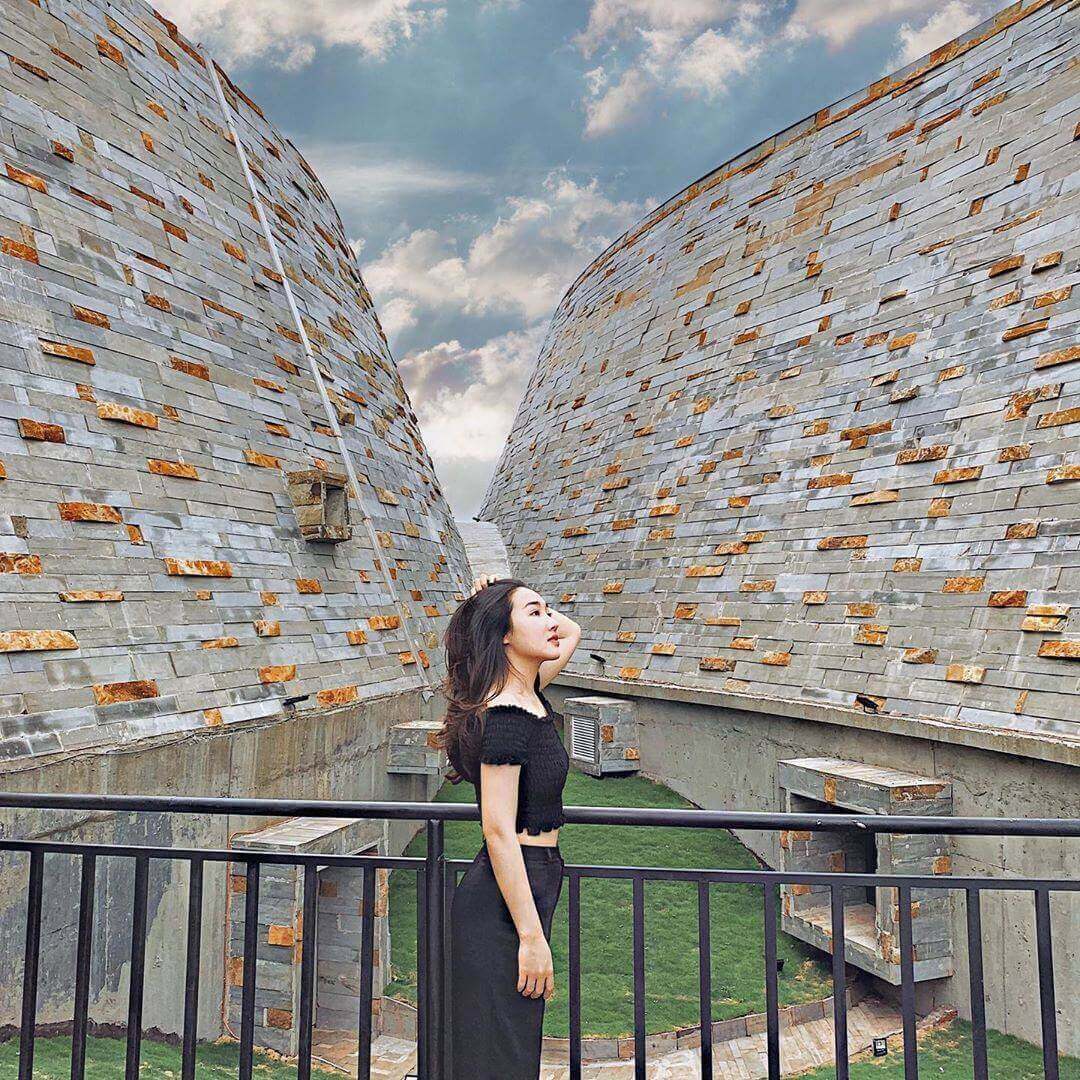 Làng cà phê Trung Nguyên