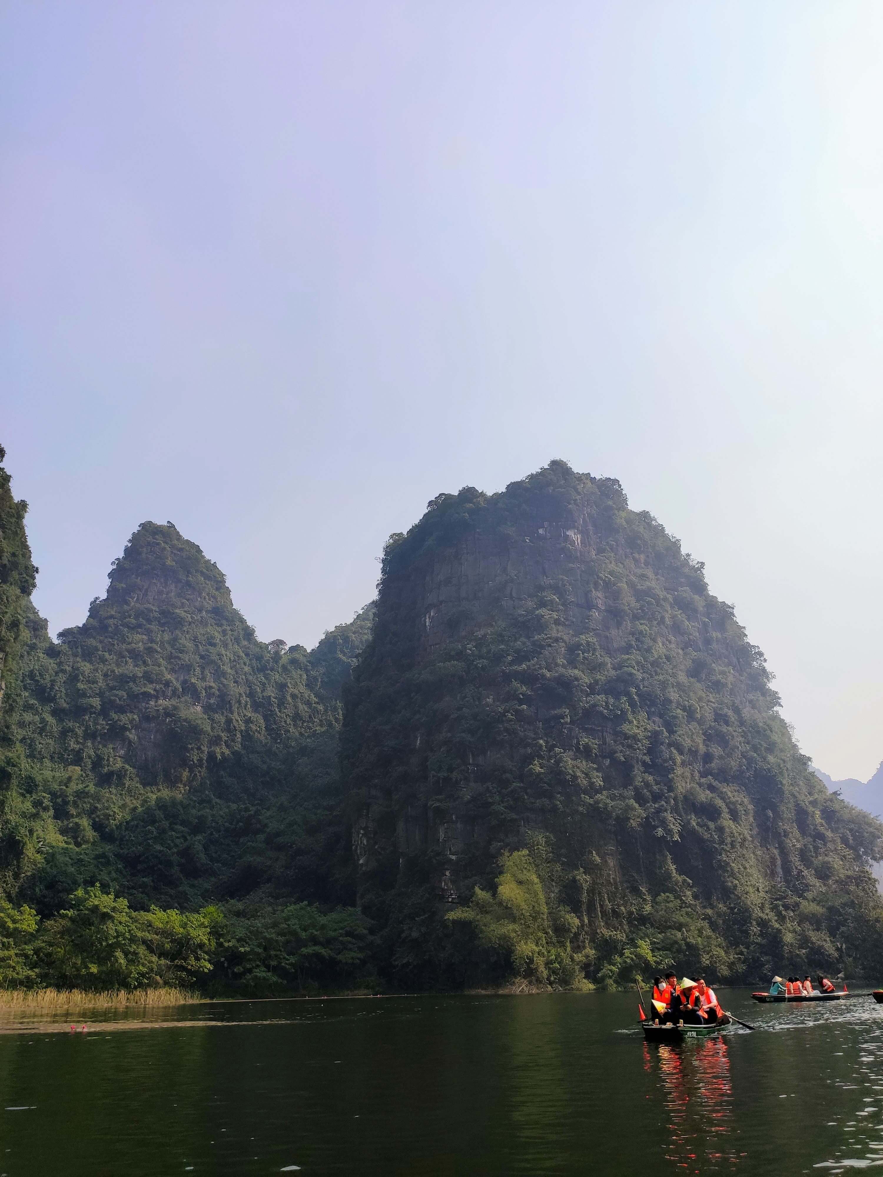 Tràng An Ninh Bình - Tuyệt tác của thiên nhiên Việt Nam