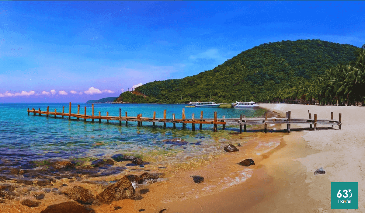 Bãi biển Hà My - Vi vu bãi biển hoang sơ đẹp top đầu châu Á