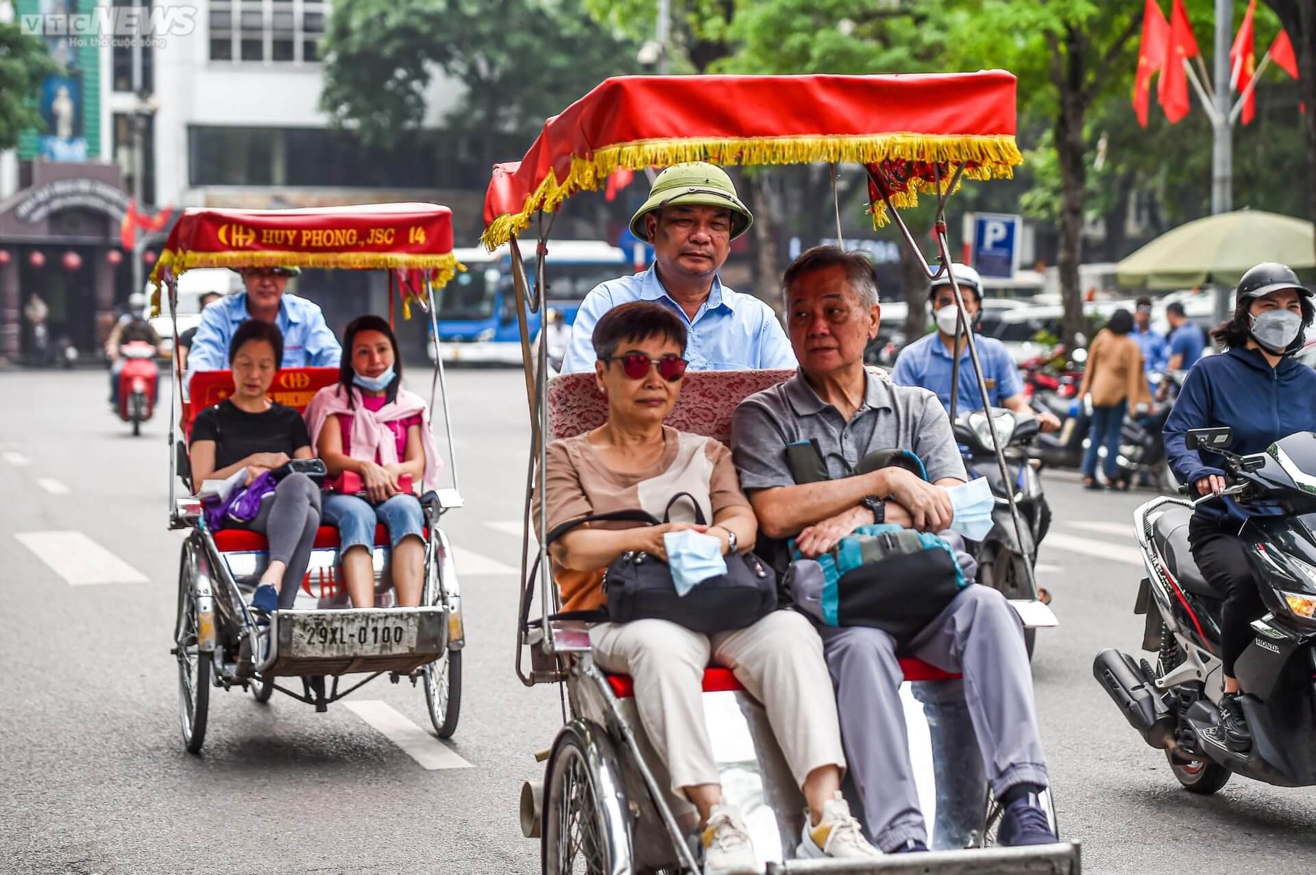 Ticket to experience 30 minutes of Hanoi Cyclo