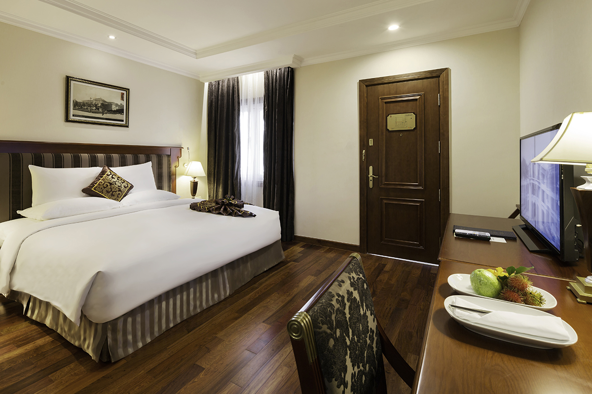 Phòng Deluxe 1 Giường Lớn